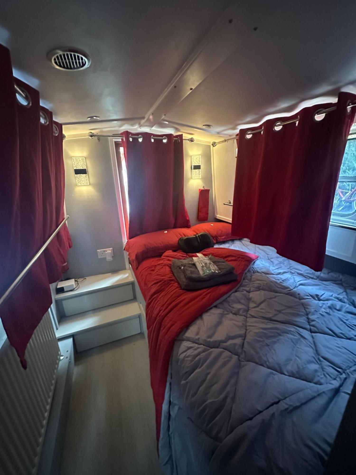 Botel Canal Boat In Londen